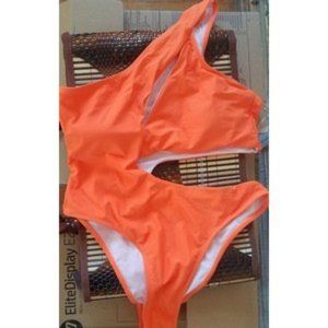 Fashion Nova Mykonos Miami One Piece Swimsuit w/Side Cut-Out (Never Worn)